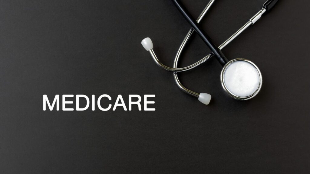 Experienced Medicare Broker Consulting with Client in Michigan